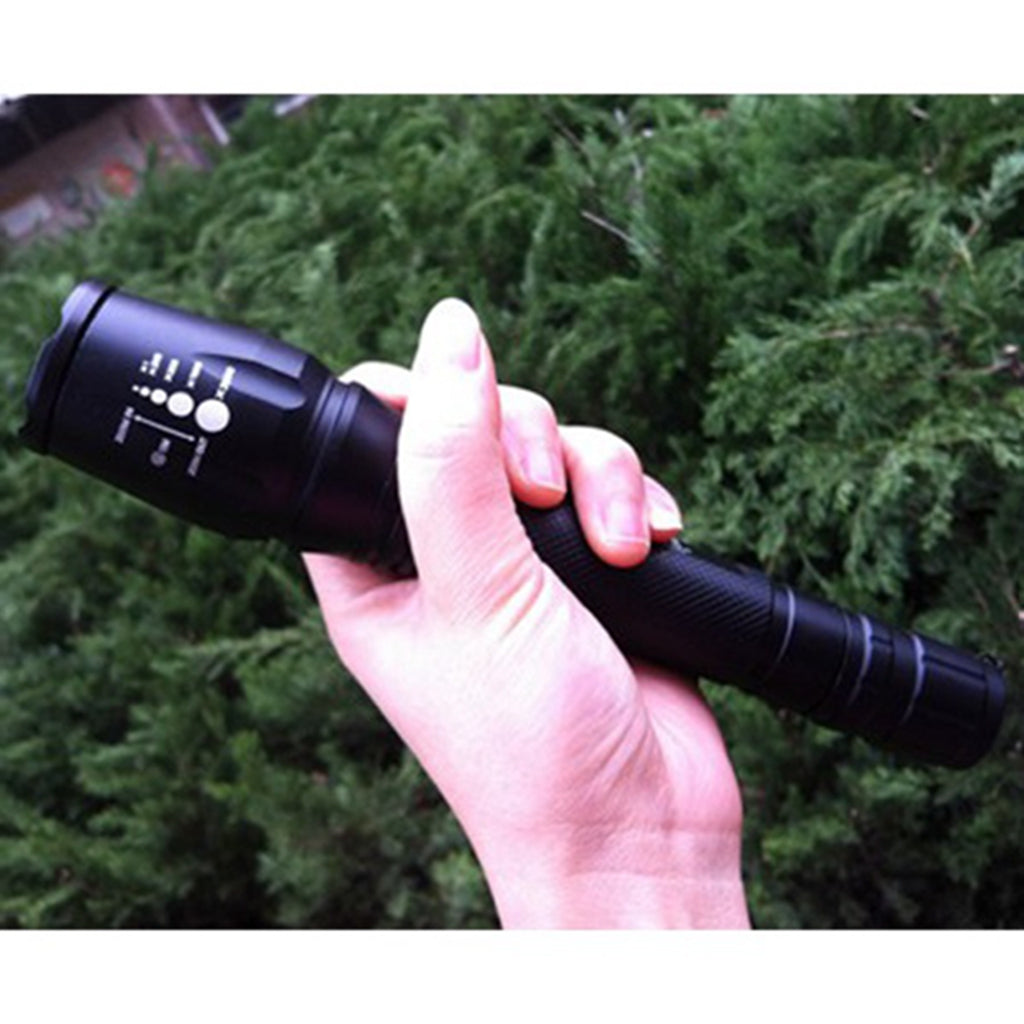 Elfeland T6 5400lm Zoomable  High Lumen Flashlight