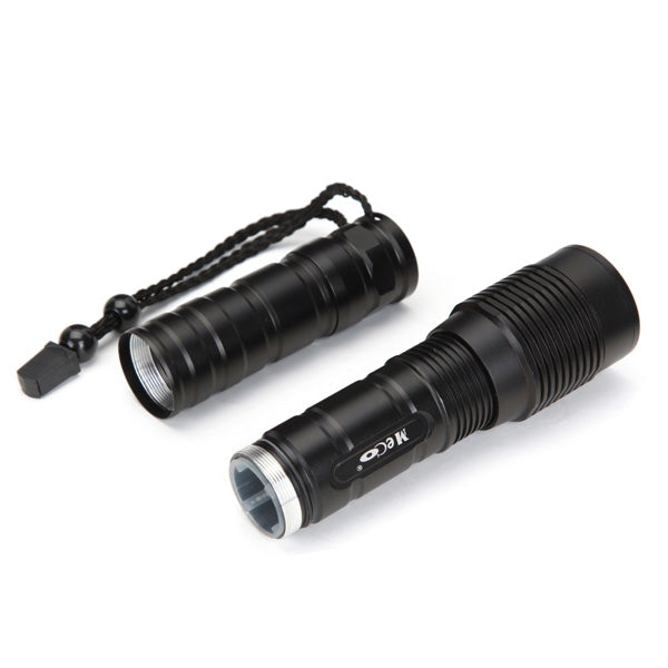 MECO  T6 3600LM Zoomable LED Flashlight 2x18650