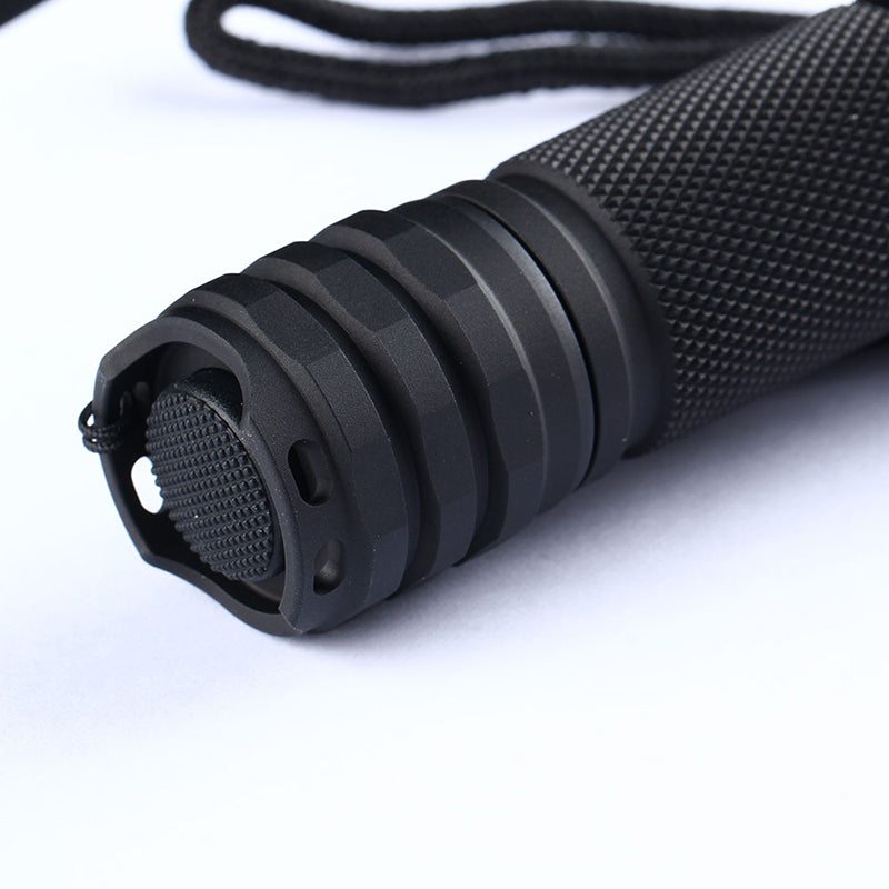 Convoy C8+ Black 7135*8 XPL HI 1100LM LED Tactical Flashlight Memory Function Professional-level 12-Group Dimming Modes