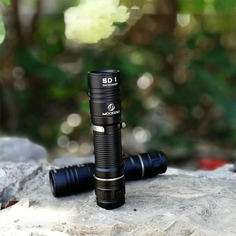 Amutorch YOOTOO SD1 SST20 960 Lumens 5000K/6000K LED EDC Flashlight 4 Modes Waterproof 18650