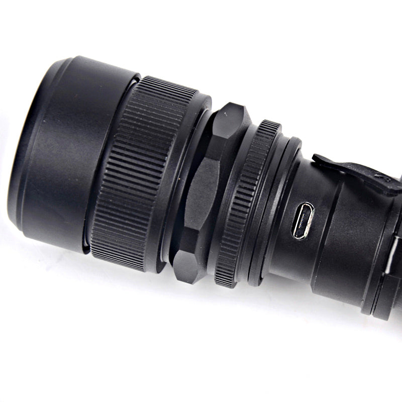 XANES 1101 L2 900LM 5Modes Zoomable USB Rechargeable LED Flashlight 18650