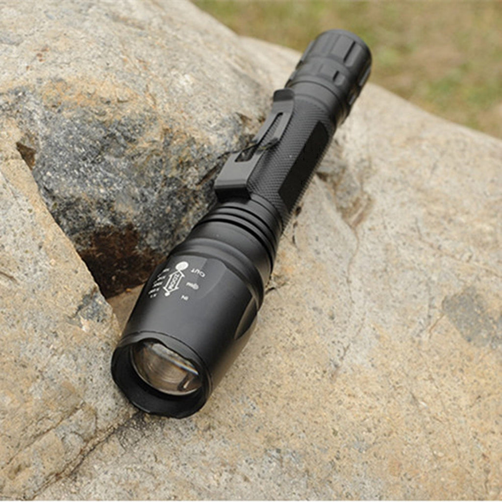 Elfeland T6 5400lm Zoomable  High Lumen Flashlight