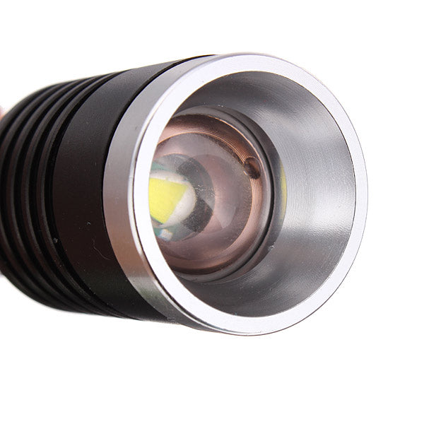 T6 850 Lumens 5 Modes LED Zoomable Flashlightt 1x18650