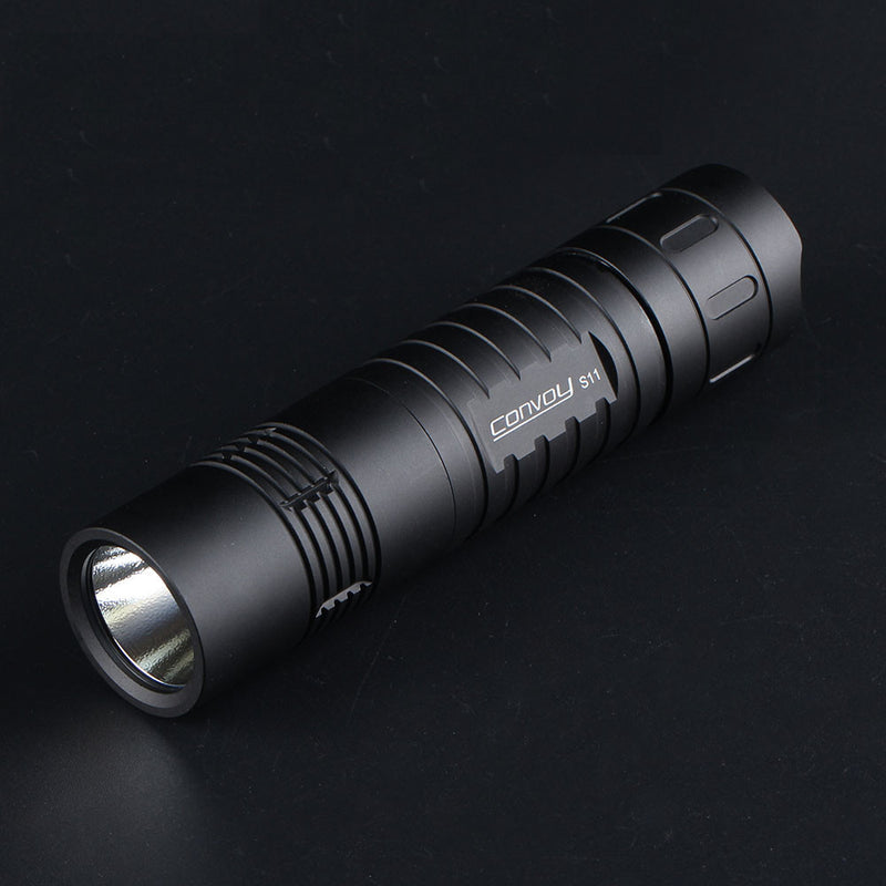 Convoy S11 XHP50.2 18W 2400lm 3A Output Powerfull Brightness LED Flashlight Powerful Tactical Flashlight 18650 / 26650